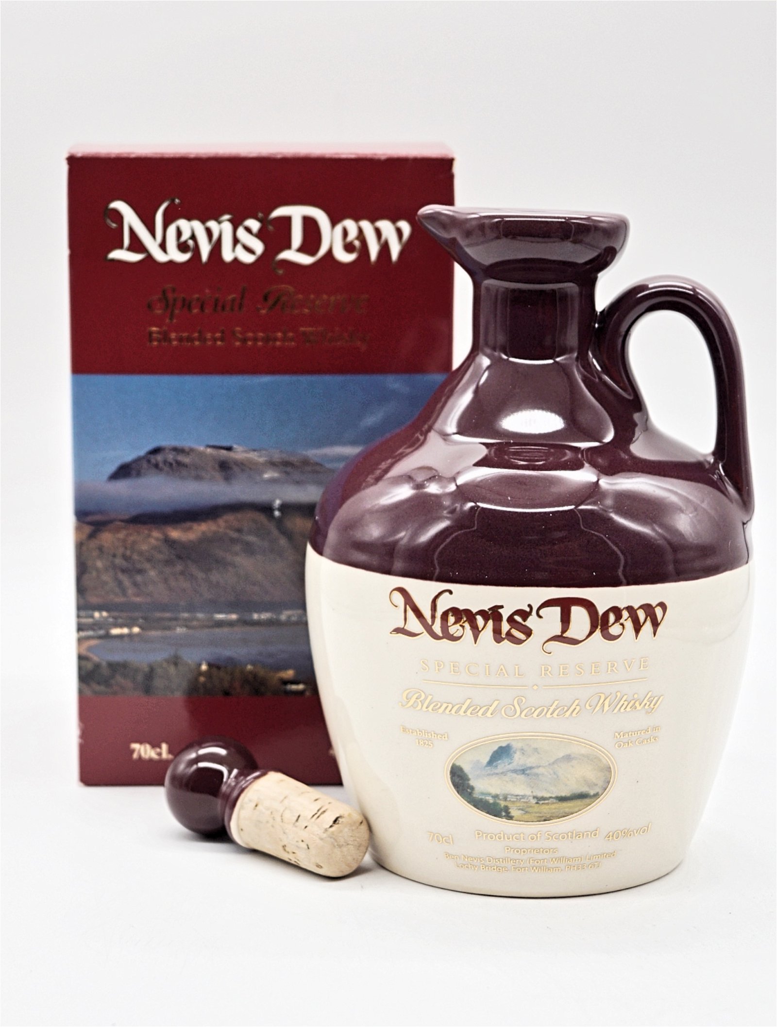 Nevis Dew Special Reserve Blended Scotch Whisky im Keramikkrug