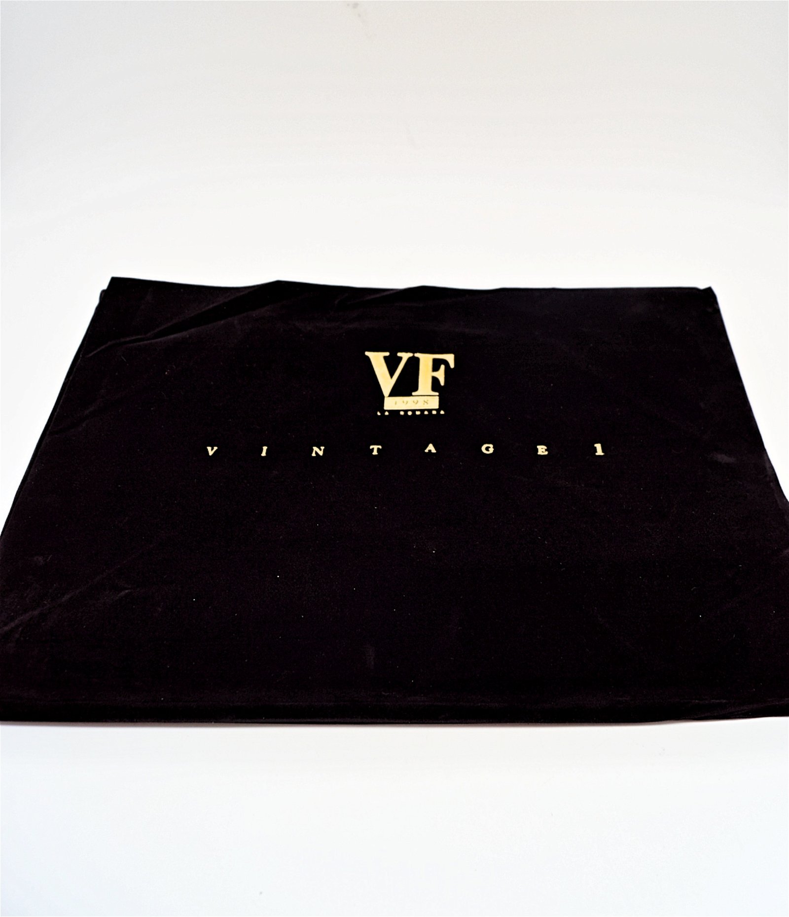 Vegafina Vintage 1 1998 VF40 + VF42L Box