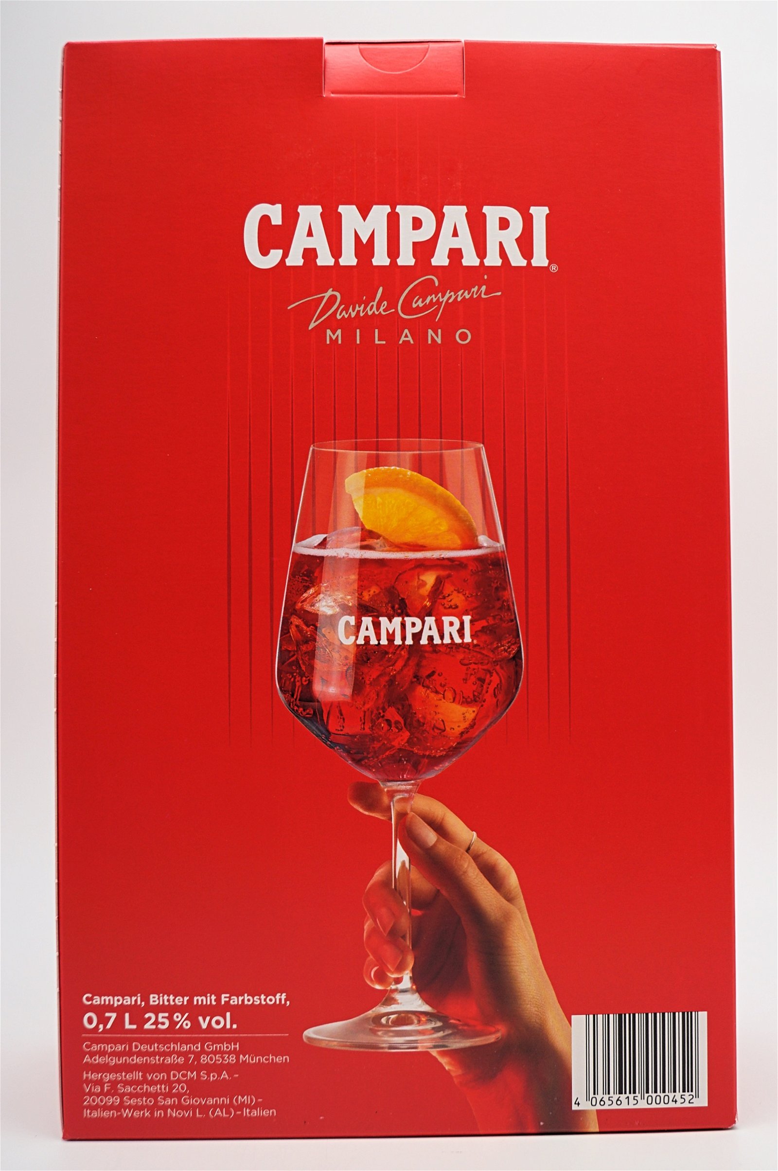 Campari Milano Bitter Aperitiv mit Glas