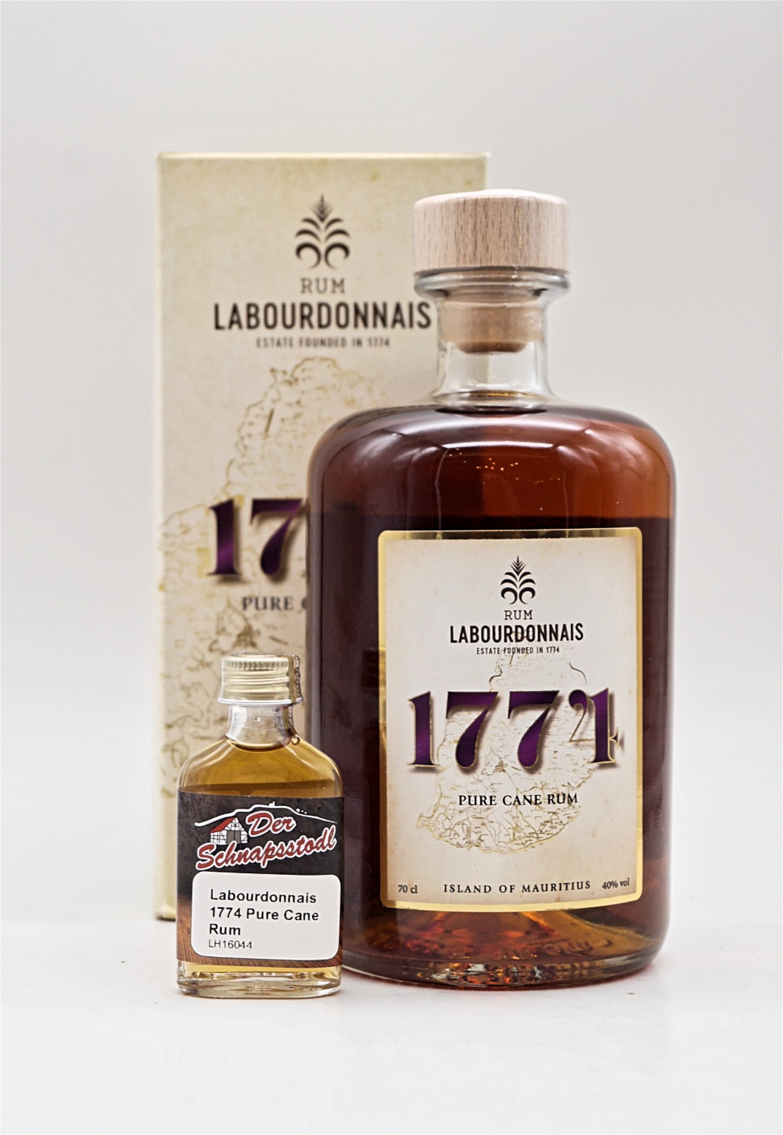 Labourdonnais 1774 Pure Cane Rum Sample